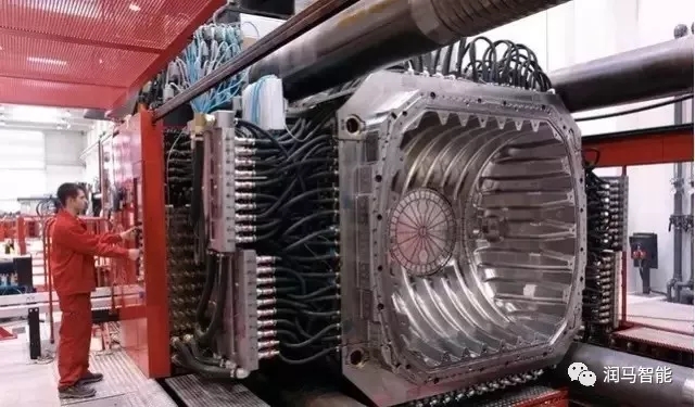 為什么注塑黑點(diǎn)雜質(zhì)總是清理不干凈？